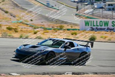 media/Oct-18-2025-Extreme Speed (Sat) [[d6d7e1fef1]]/Group 4 Orange/Session 2 (Turn 3)/